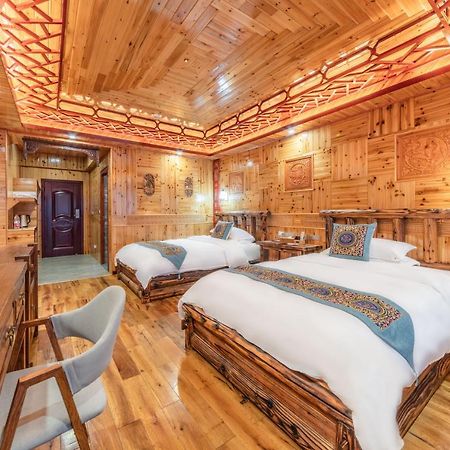 Baike Boutique Hotel หลงเซิง ภายนอก รูปภาพ