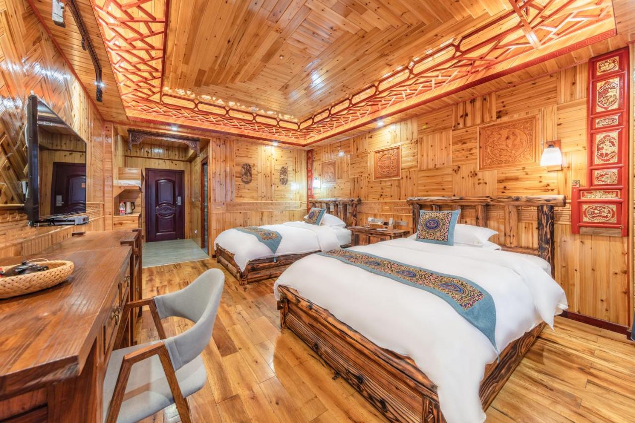 Baike Boutique Hotel หลงเซิง ภายนอก รูปภาพ