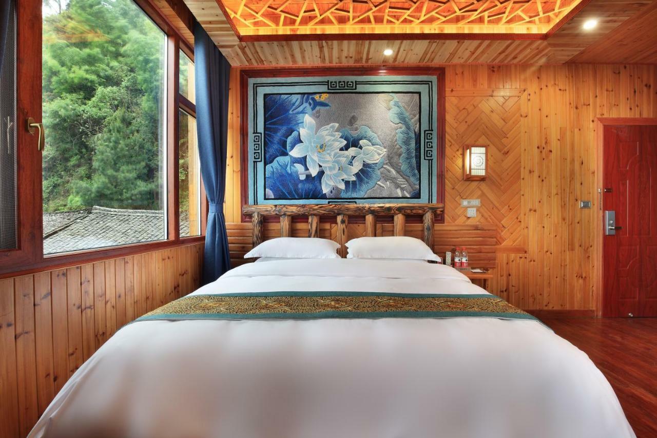 Baike Boutique Hotel หลงเซิง ภายนอก รูปภาพ